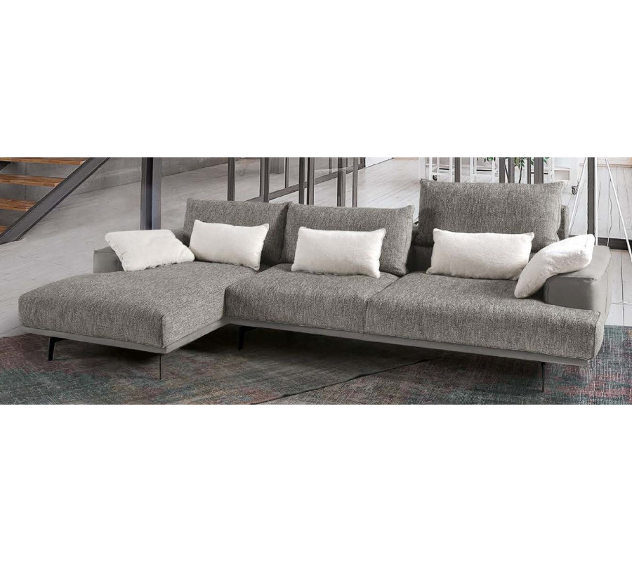 Sofa w/ chaiselong Suot