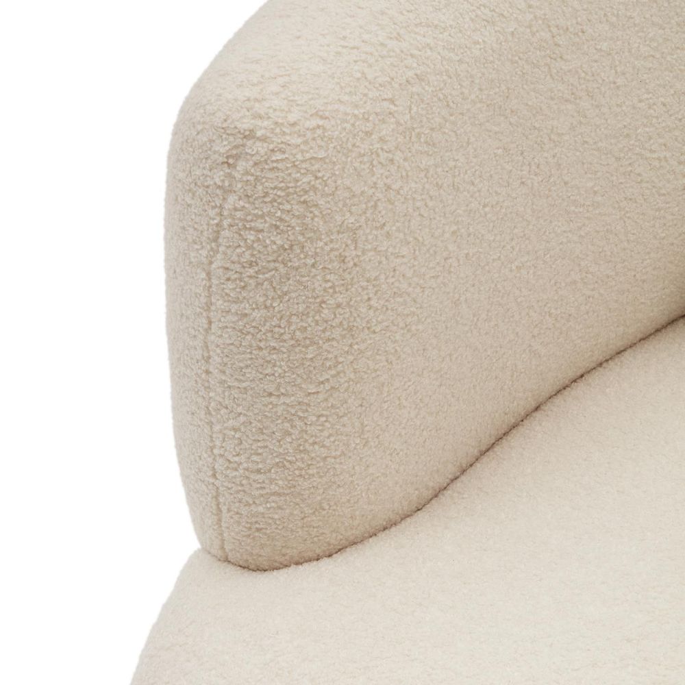 Armchair Martinal
