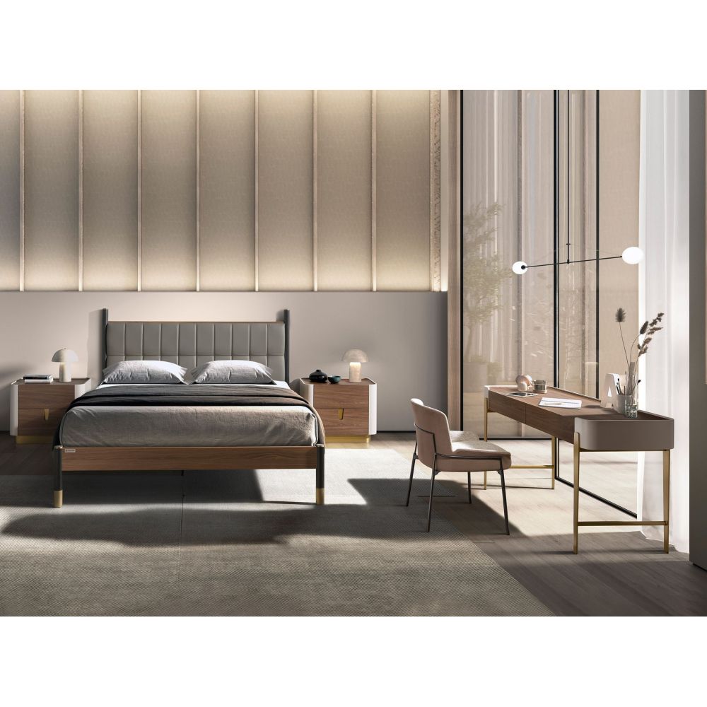 Bed Bolly