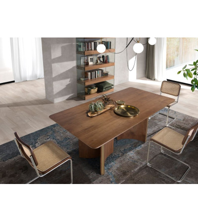 Mesa Jantar Ronha