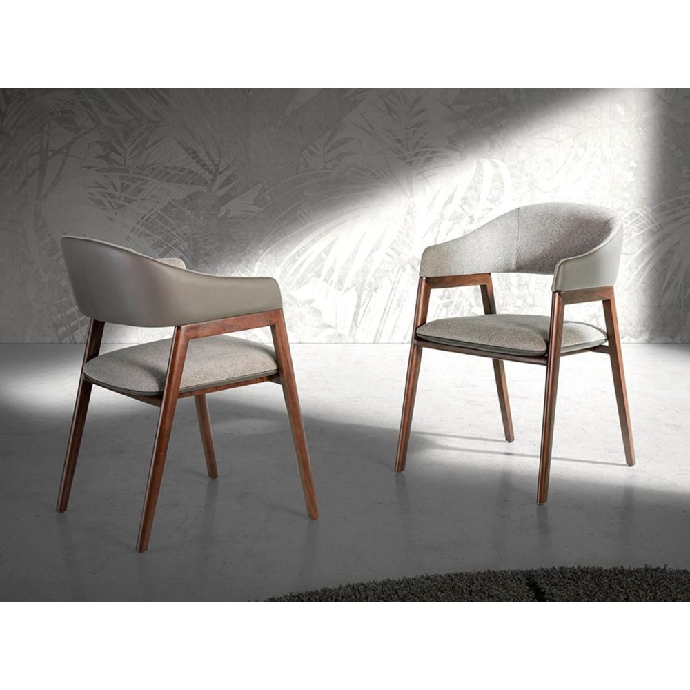 Chair Arza
