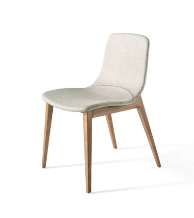 Chair Nagiru