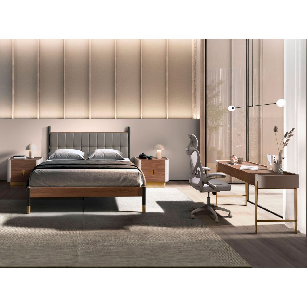 Bed Bolly