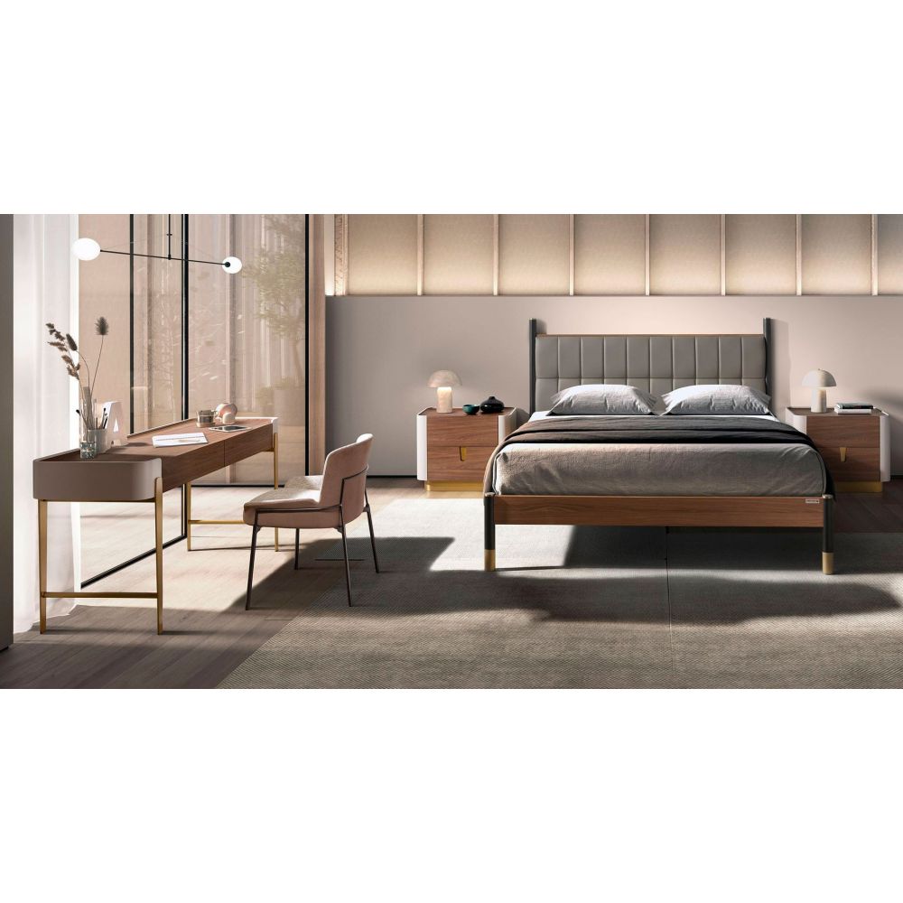 Bed Bolly