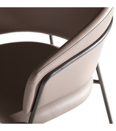Chair Gerland