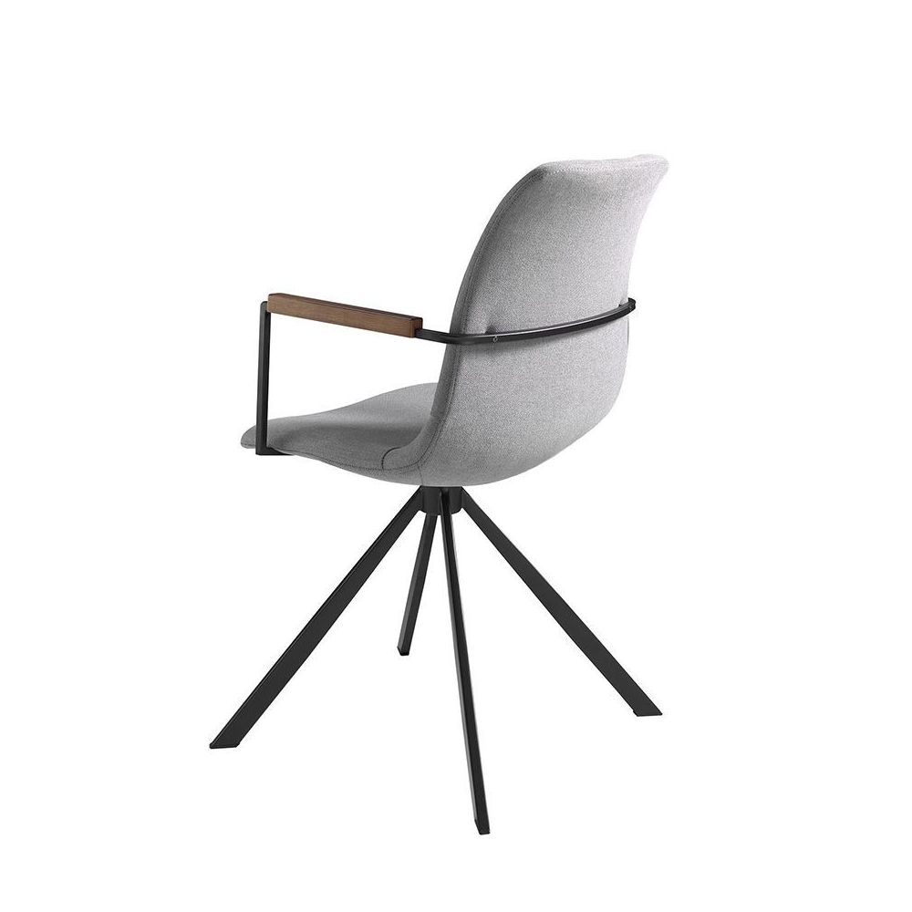 Chair Pamuk