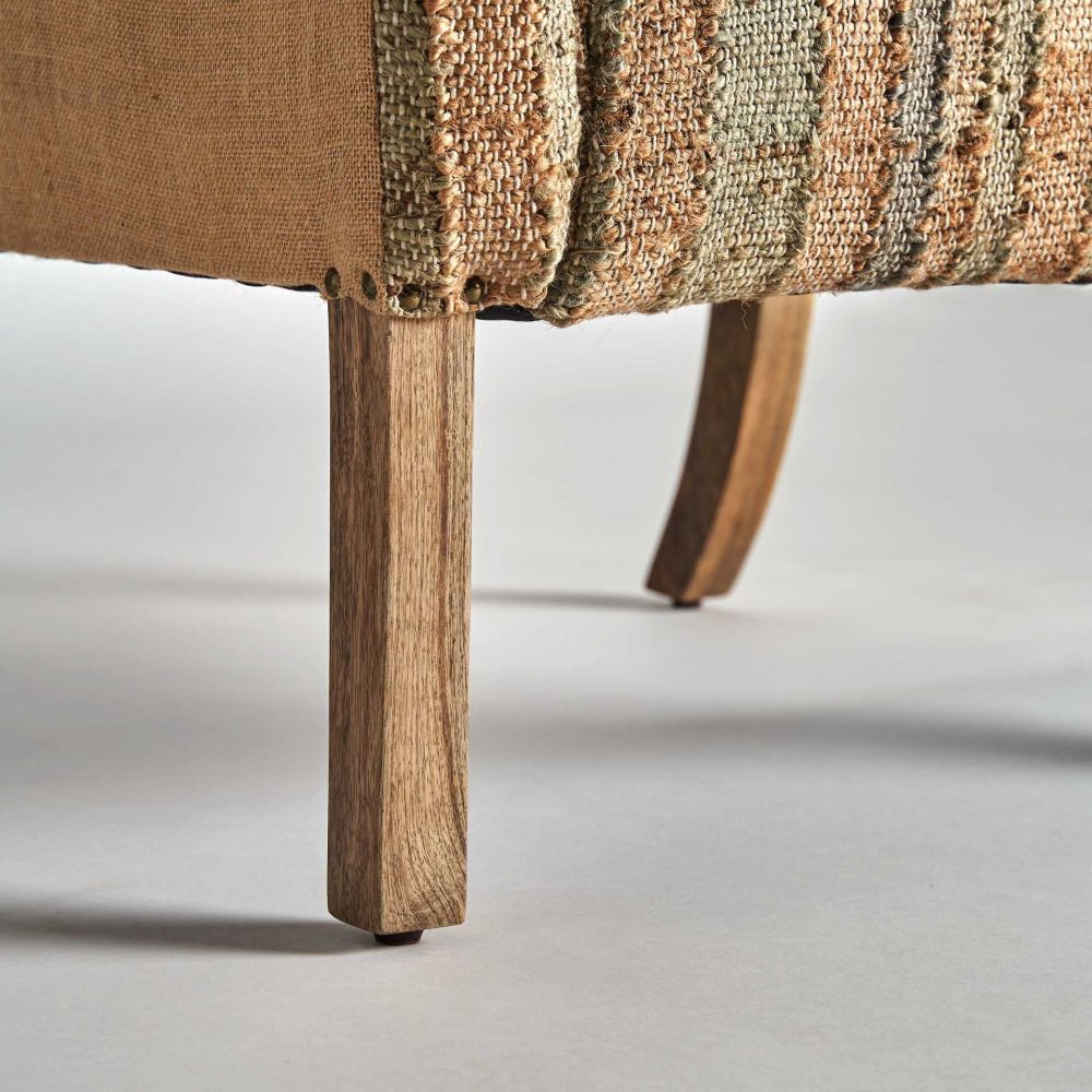 Armchair Nair