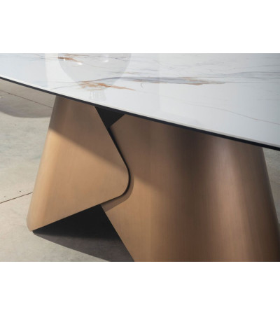 Dinning Table Croncul