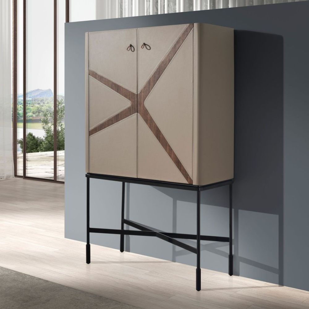 High Sideboard Cronc