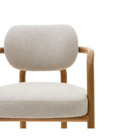 Chair Melqui