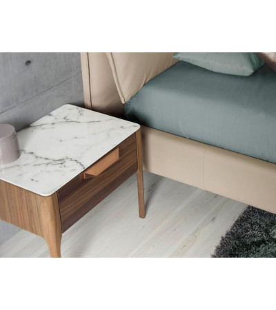 Mesa de Cabeceira Beca