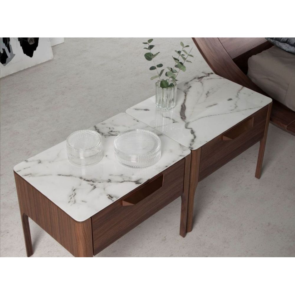 Mesa de Cabeceira Beca
