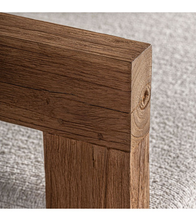 Armchair Testa