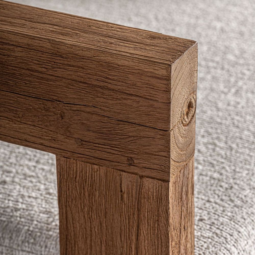 Armchair Testa
