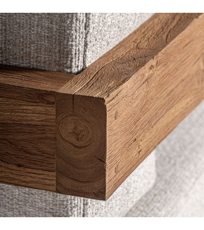 Armchair Testa