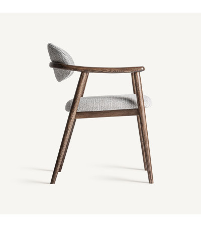 Chair Ternat