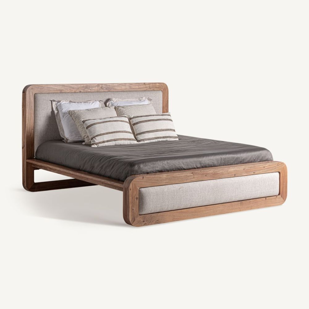 Cama Dangy