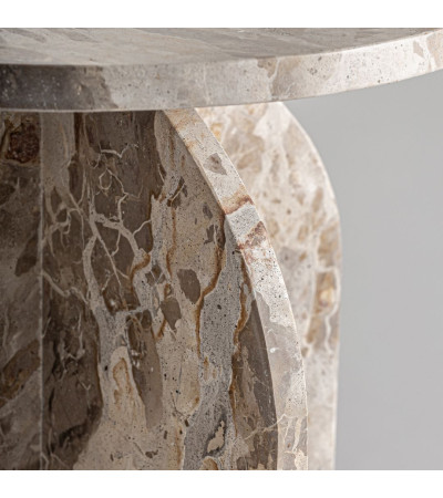 Mesa de Apoio Alessano