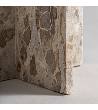 Mesa de Apoio Alessano