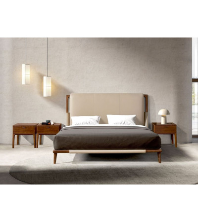 Bedside Table Pili