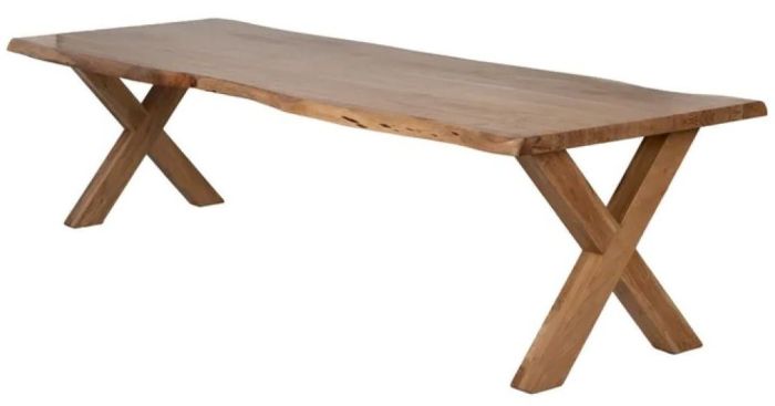 Mesa Jantar Totolu