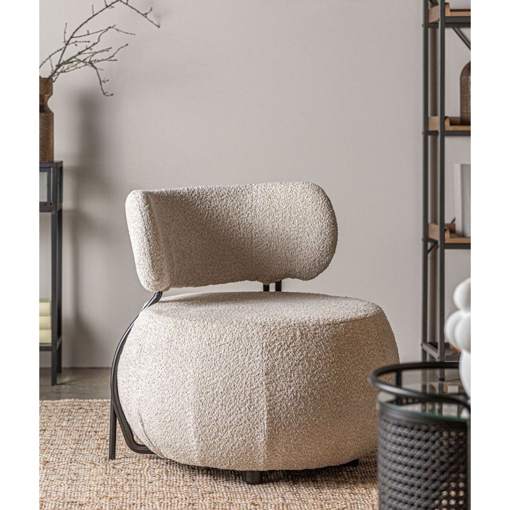 Armchair Valence