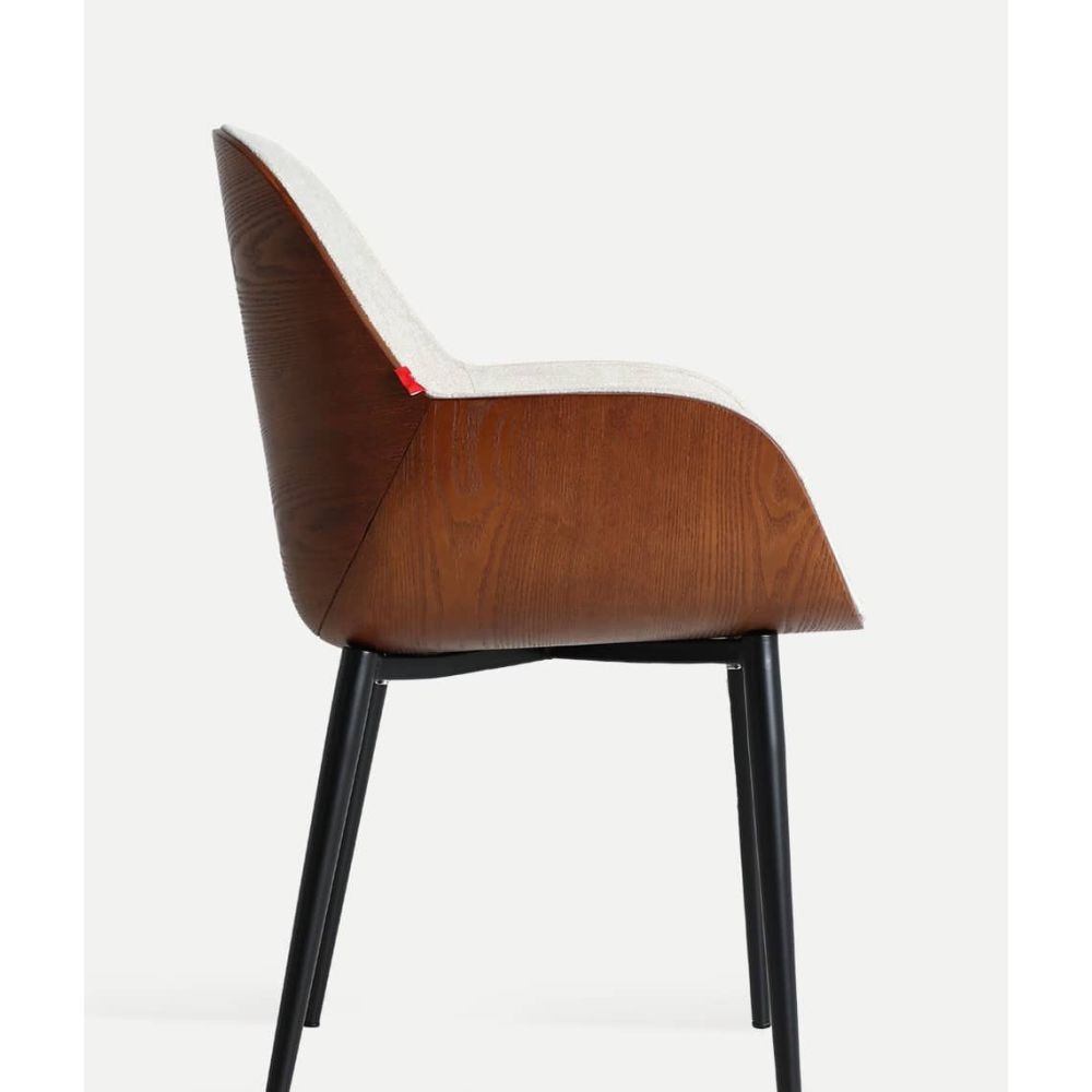 BEESD CHAIR
