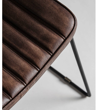 ISSERT CHAIR