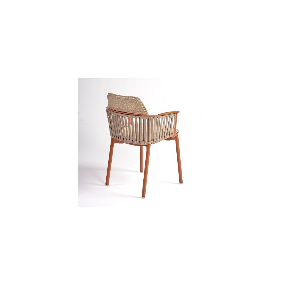 DEVI CHAIR