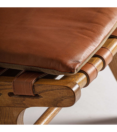 Armchair Alfo