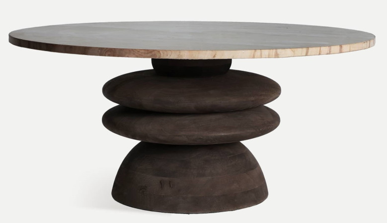 THE VRADS COFFEE TABLE