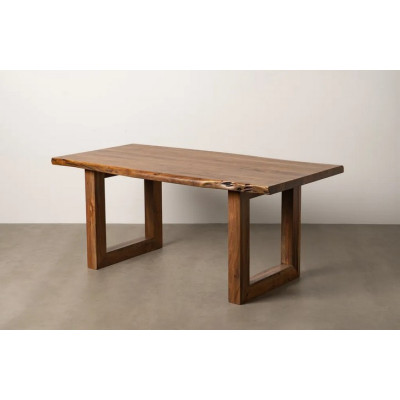 Mesa Jantar Caci