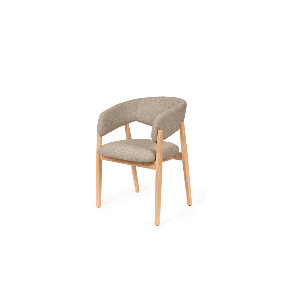 CHAIR YVANNA
