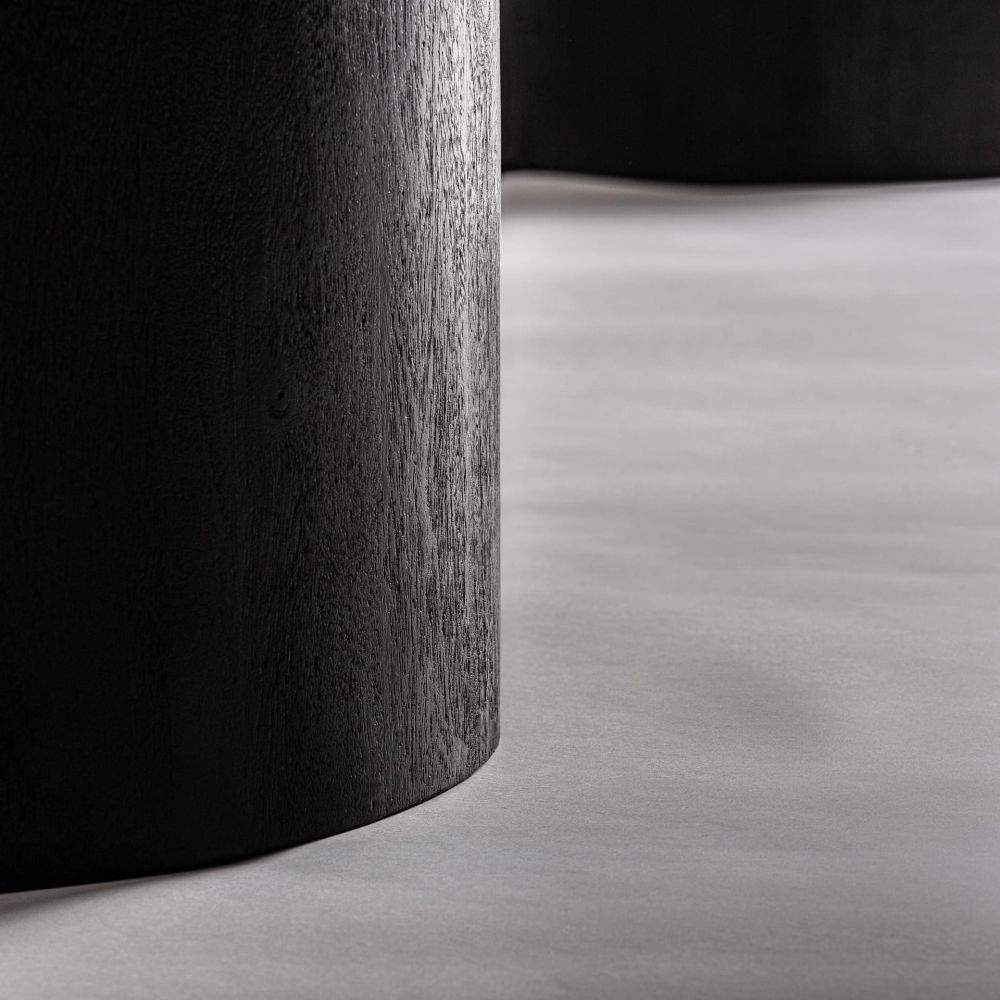 KNAITH DINING TABLE