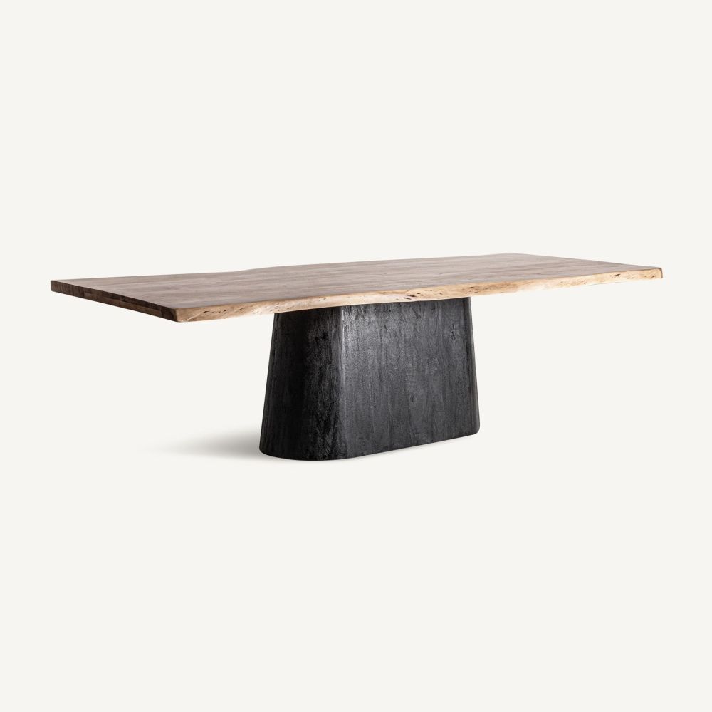 KNAITH DINING TABLE II