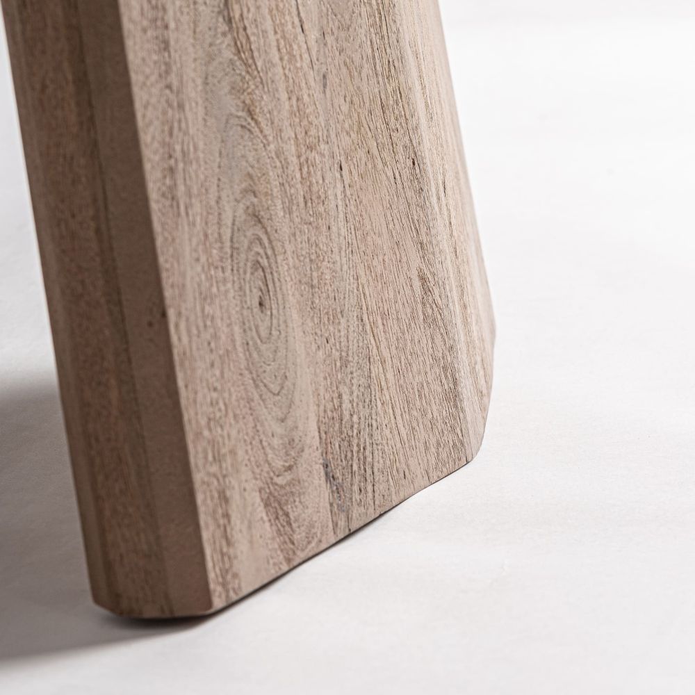 ARDOIX DINING TABLE