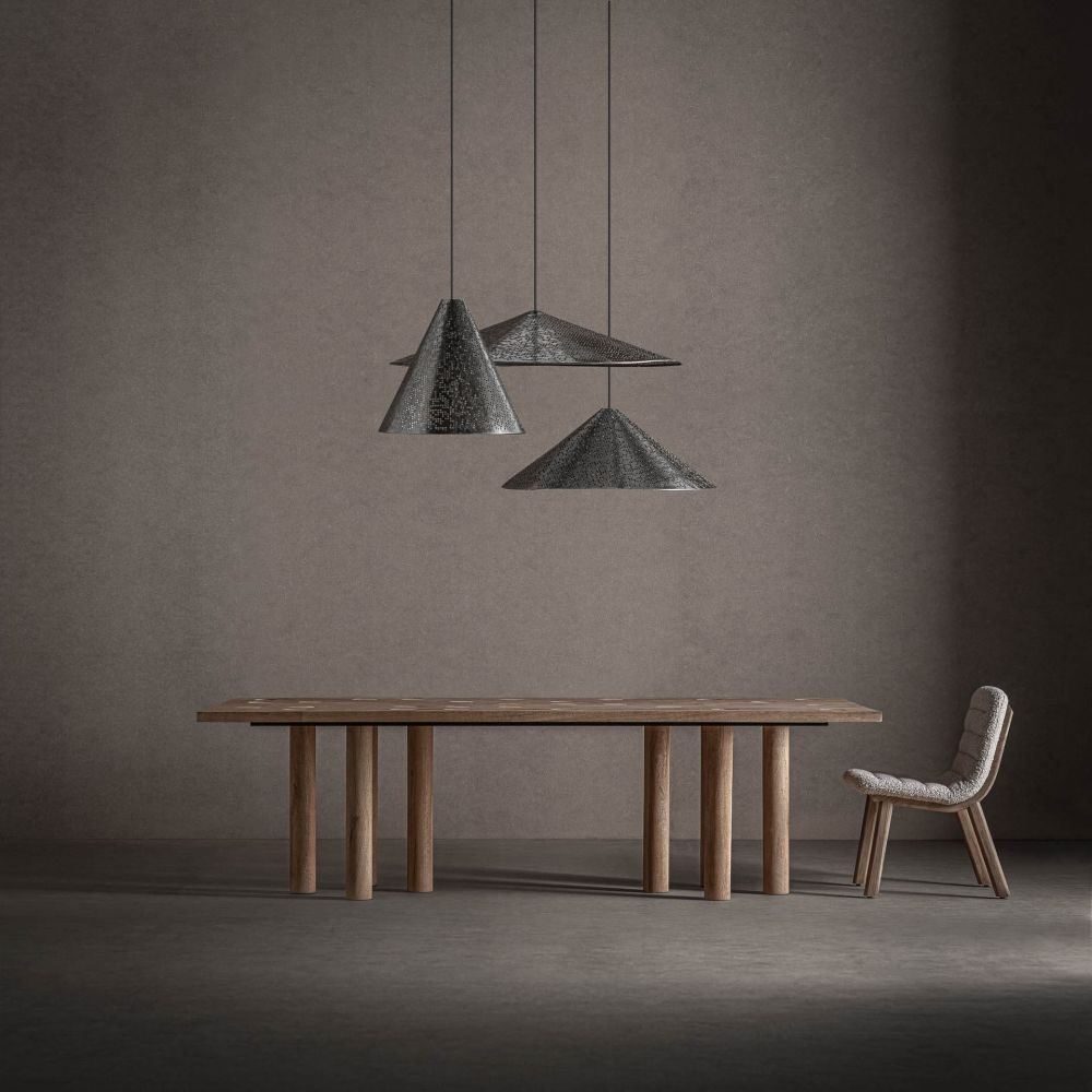 JACQUARD DINING TABLE
