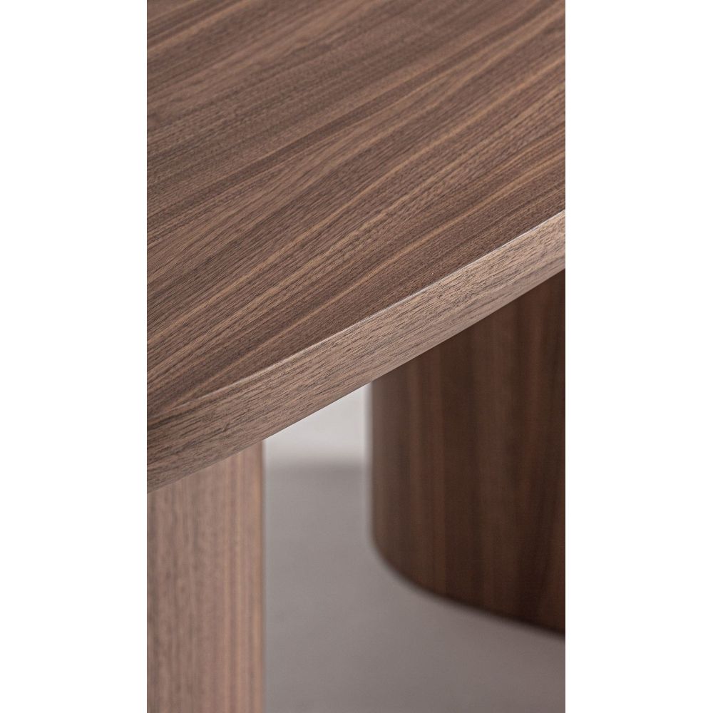 ÁREA DINING TABLE