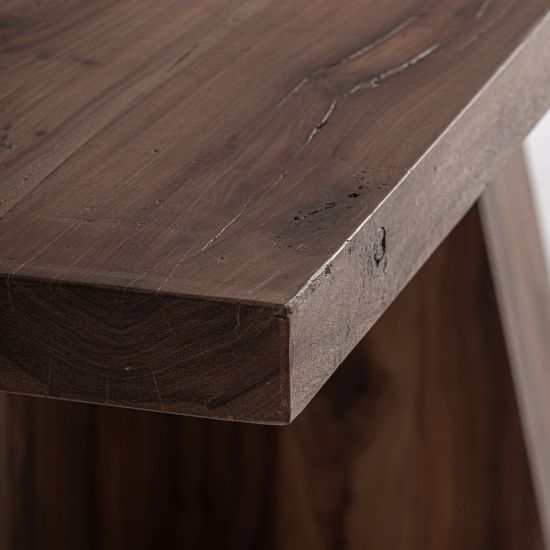 MESA DE JANTAR BRUTALISTA