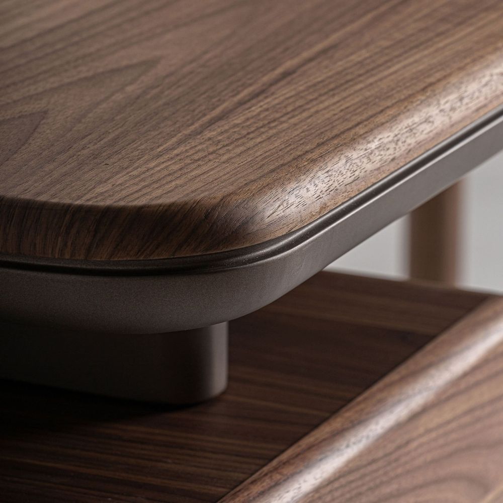 GISWIL DESK