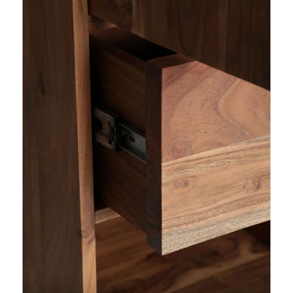 BLESLE WARDROBE