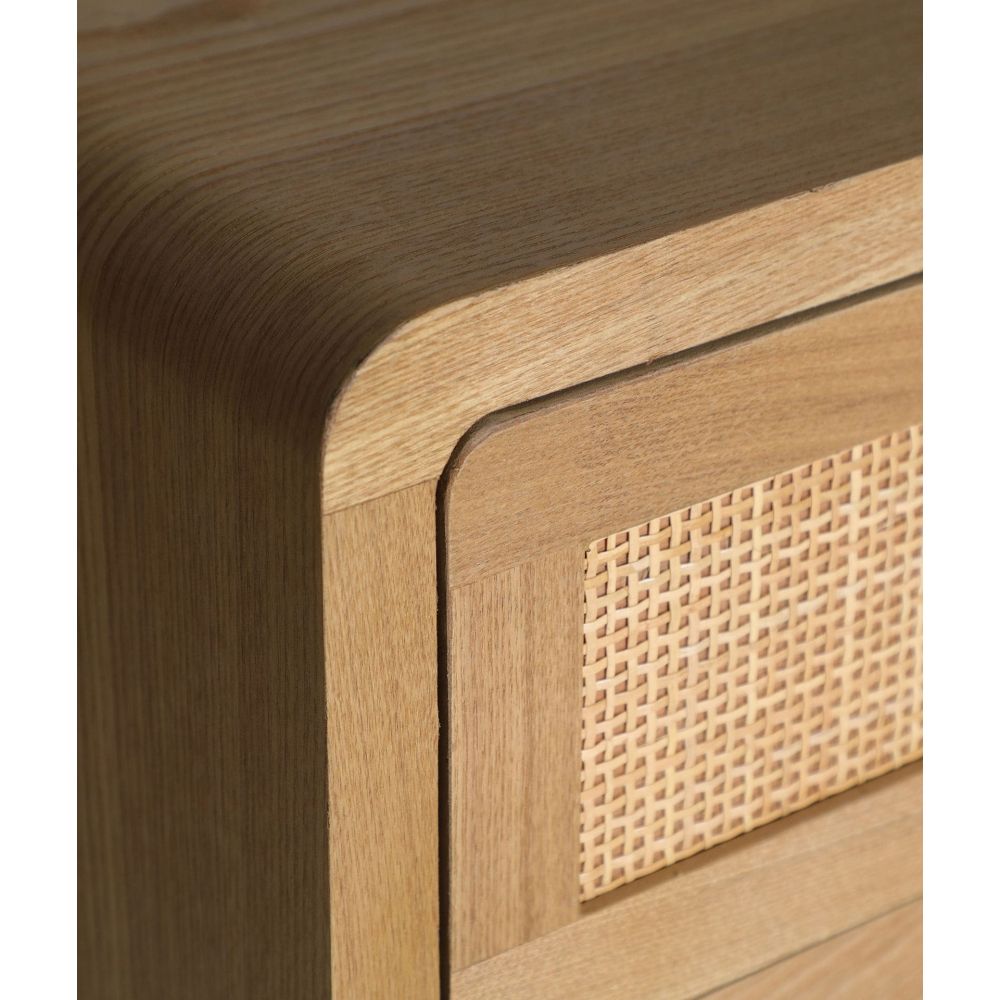 DOAZIT CHEST OF DRAWERS