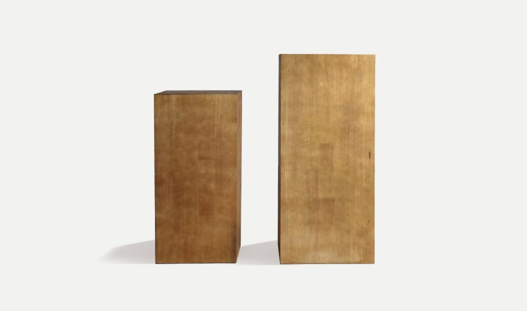 MESA DE APOIO PEANA LECCO