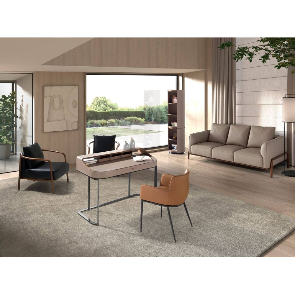 ARMCHAIR NEUTE