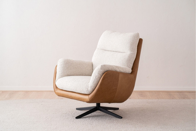 SWIVEL ARMCHAIR BUTET