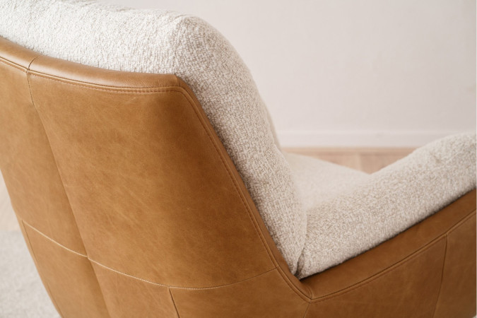 SWIVEL ARMCHAIR BUTET