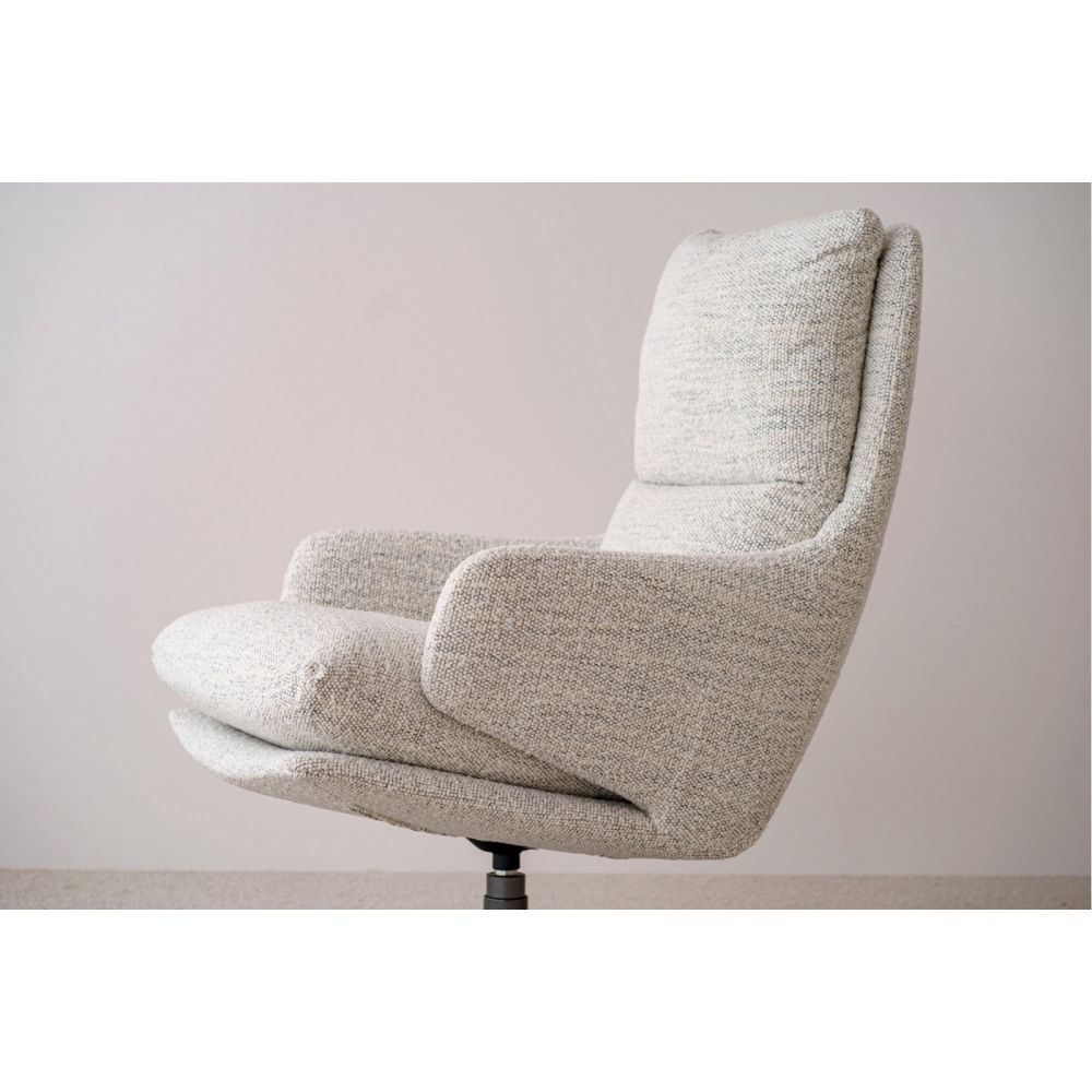 SWIVEL ARMCHAIR IFTEN