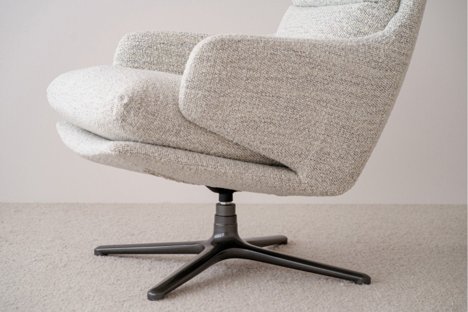 SWIVEL ARMCHAIR IFTEN