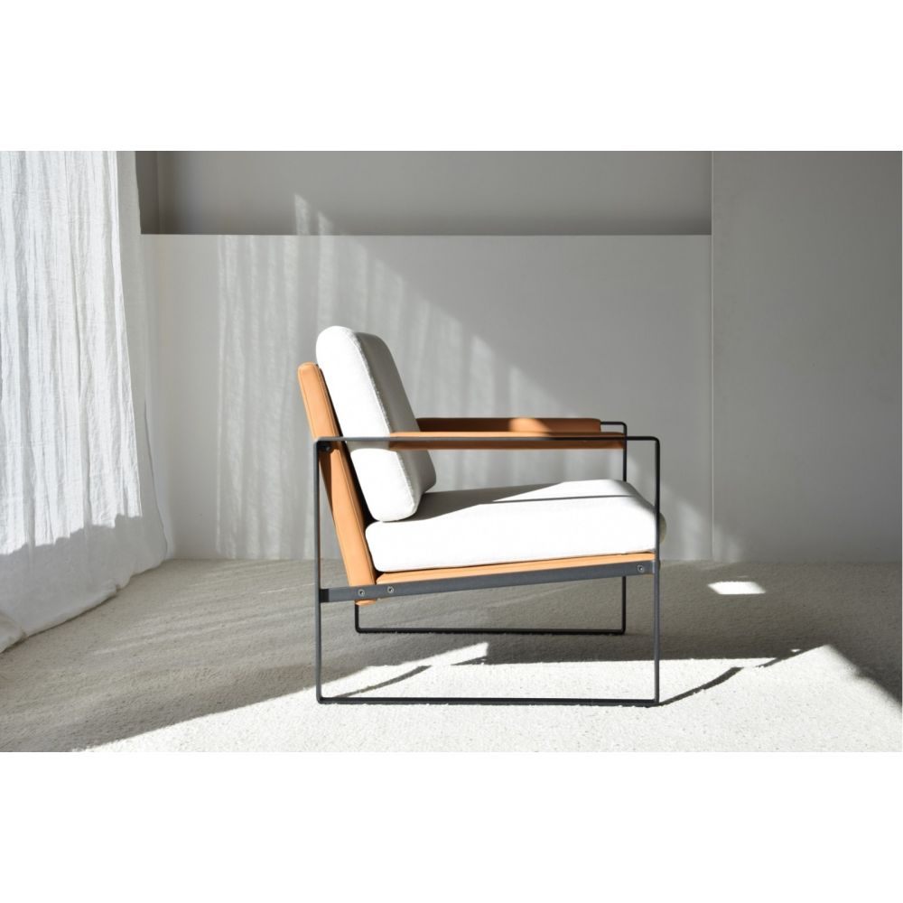 ARMCHAIR DUBLIN