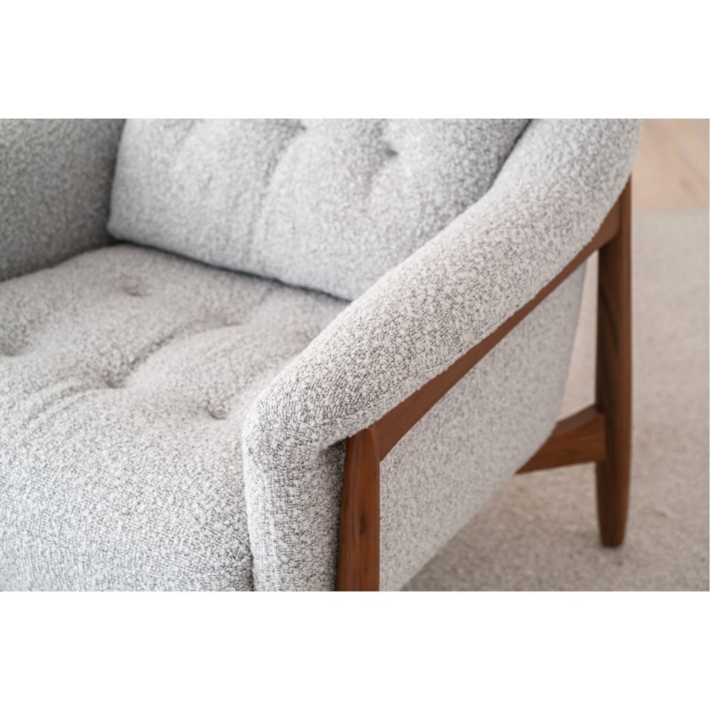 CILI ARMCHAIR AND FOOTREST SET